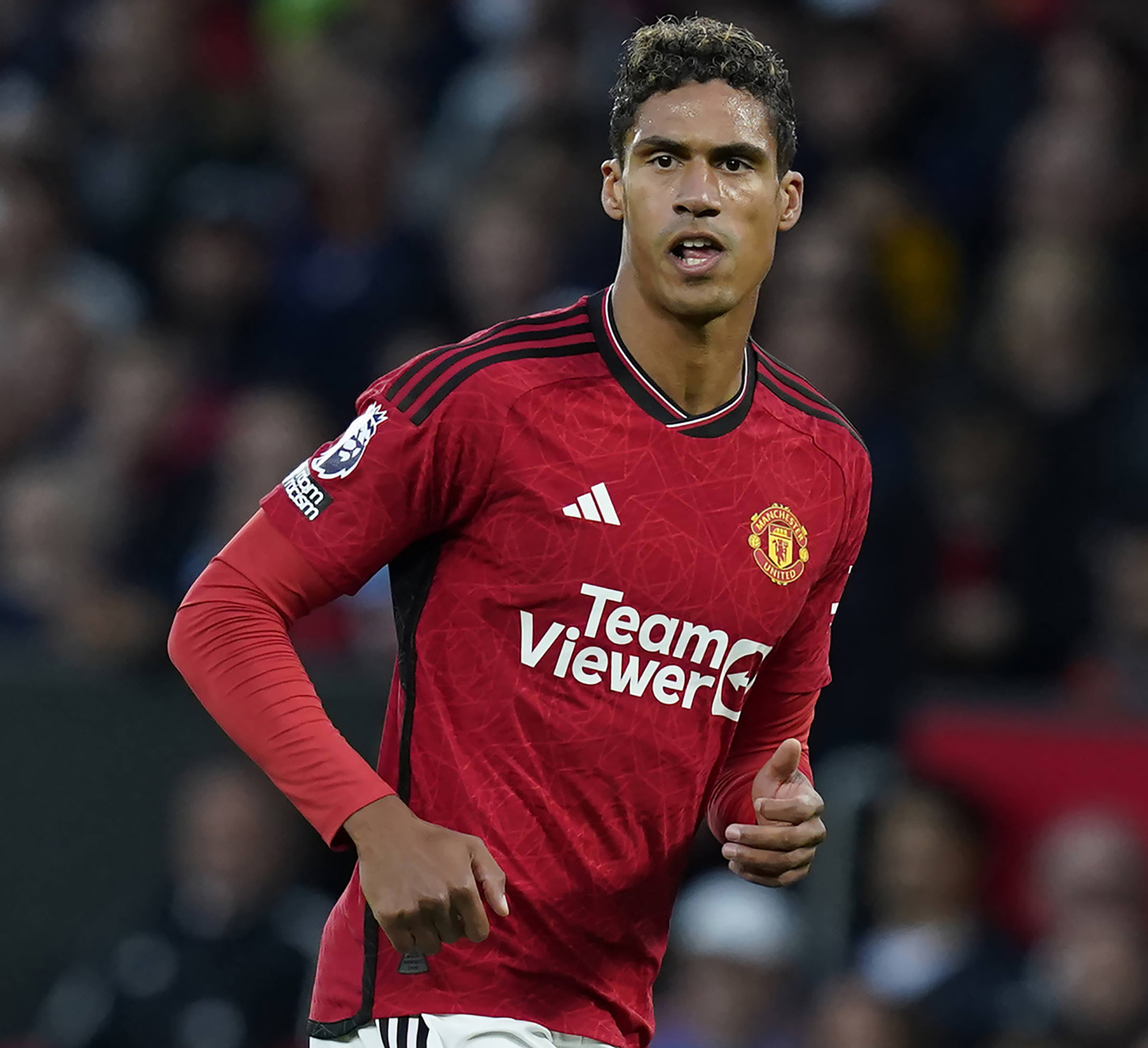 Tương lai của Varane tại M.U đang khá bấp bênh